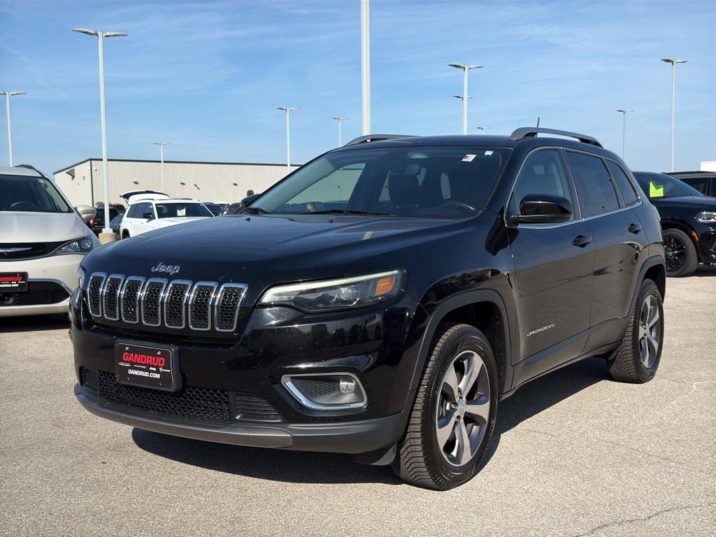 used 2020 Jeep Cherokee car, priced at $15,995