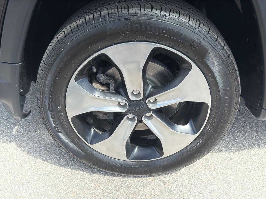 used 2019 Jeep Compass car, priced at $16,595