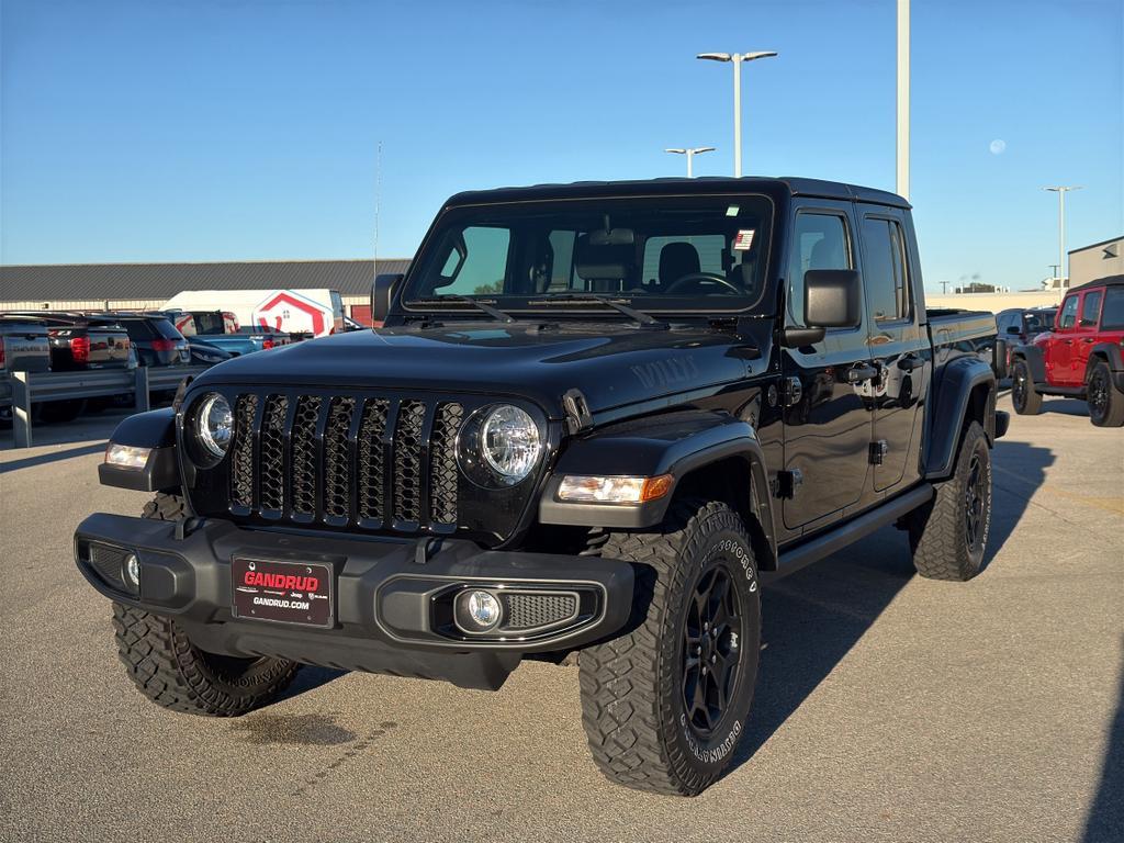 used 2021 Jeep Gladiator car, priced at $35,595