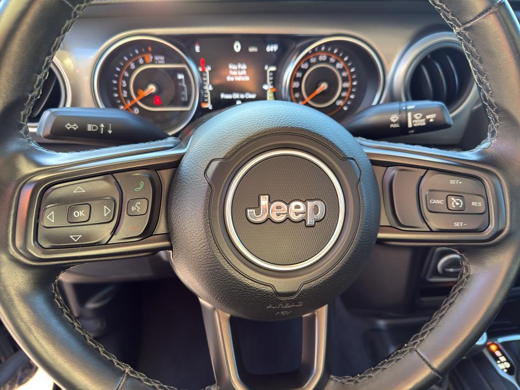 used 2021 Jeep Gladiator car, priced at $35,595