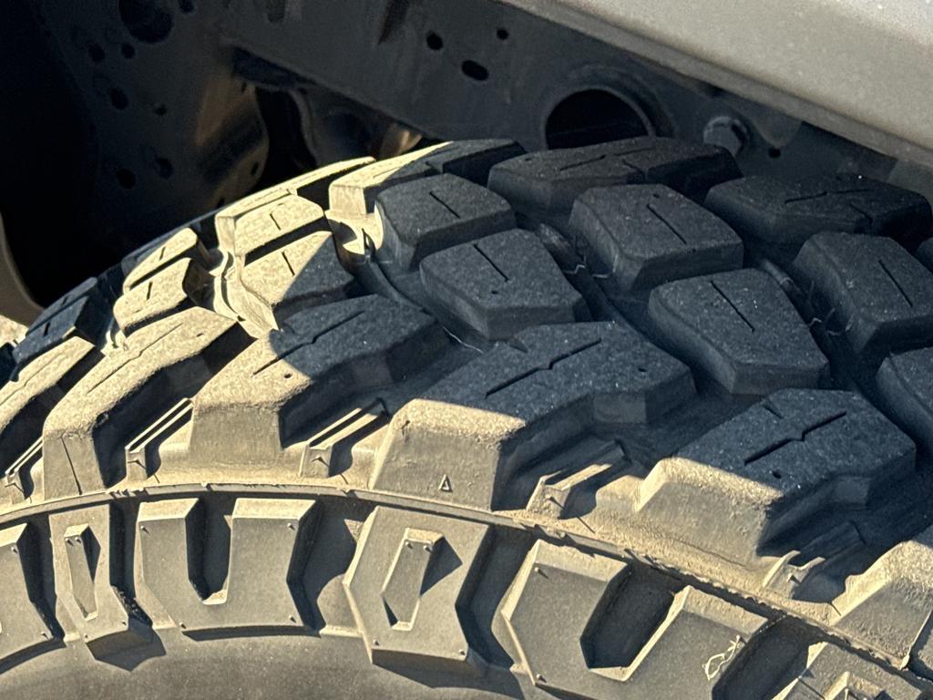 used 2021 Jeep Gladiator car, priced at $35,595