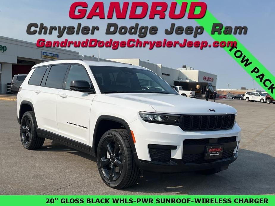 new 2024 Jeep Grand Cherokee L car, priced at $47,499