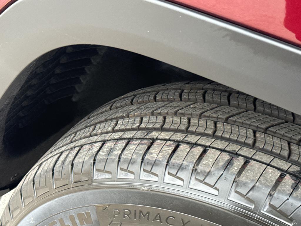 new 2025 Jeep Grand Cherokee car, priced at $46,103