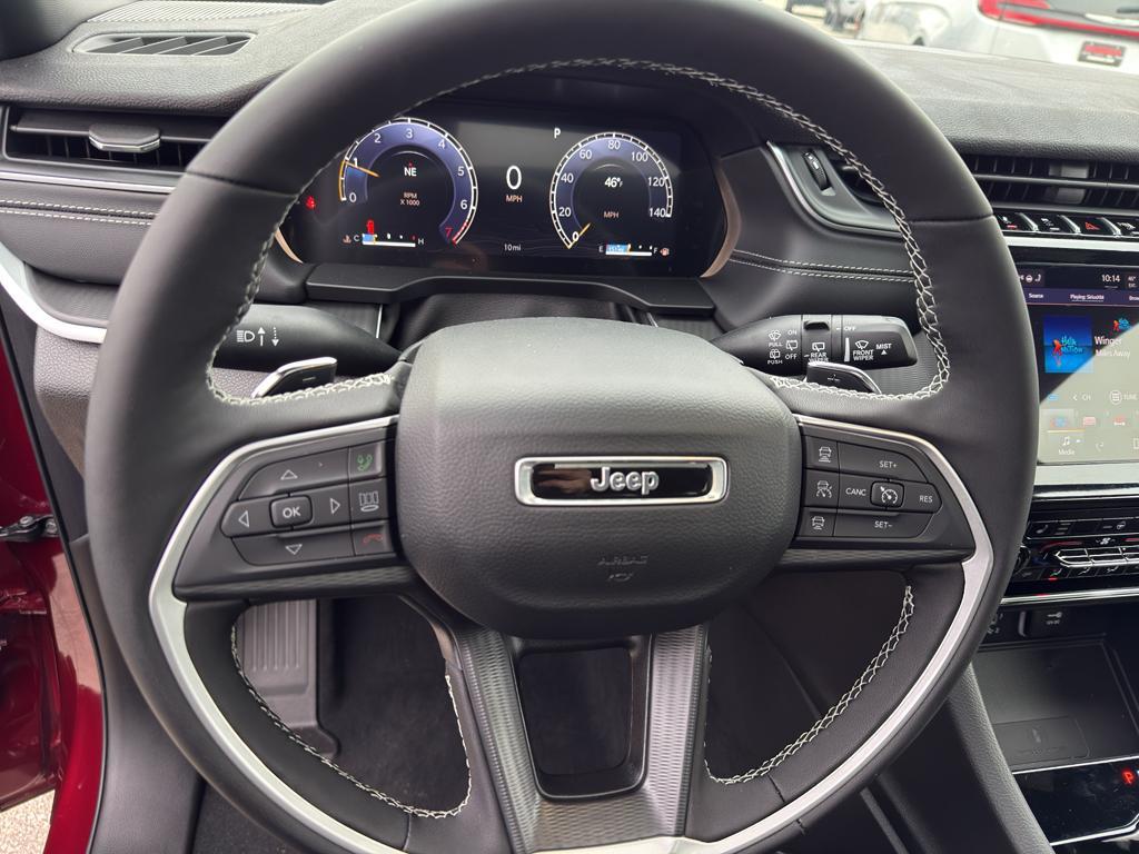 new 2025 Jeep Grand Cherokee car, priced at $46,103