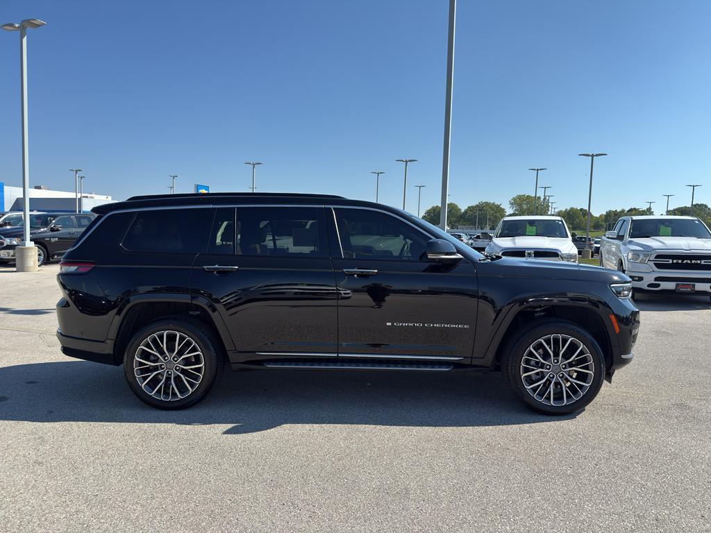 used 2024 Jeep Grand Cherokee L car, priced at $45,995