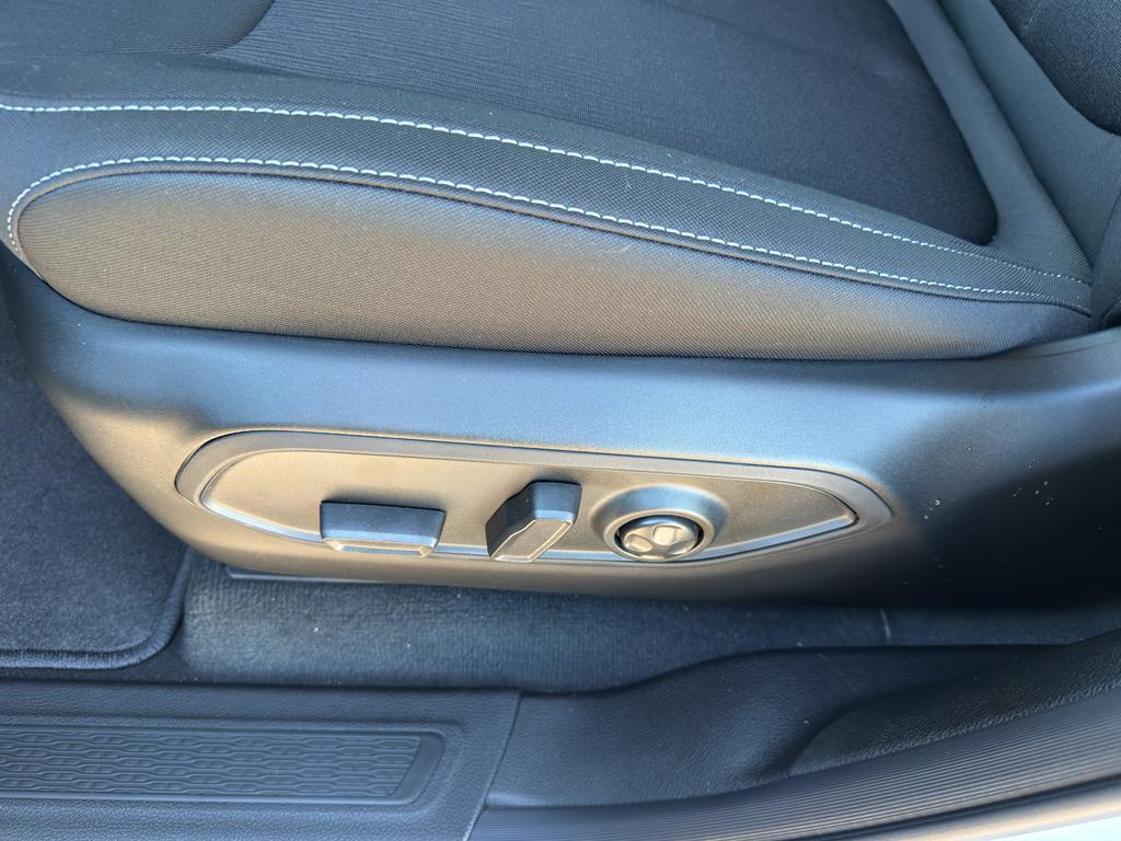 new 2025 Jeep Grand Cherokee L car