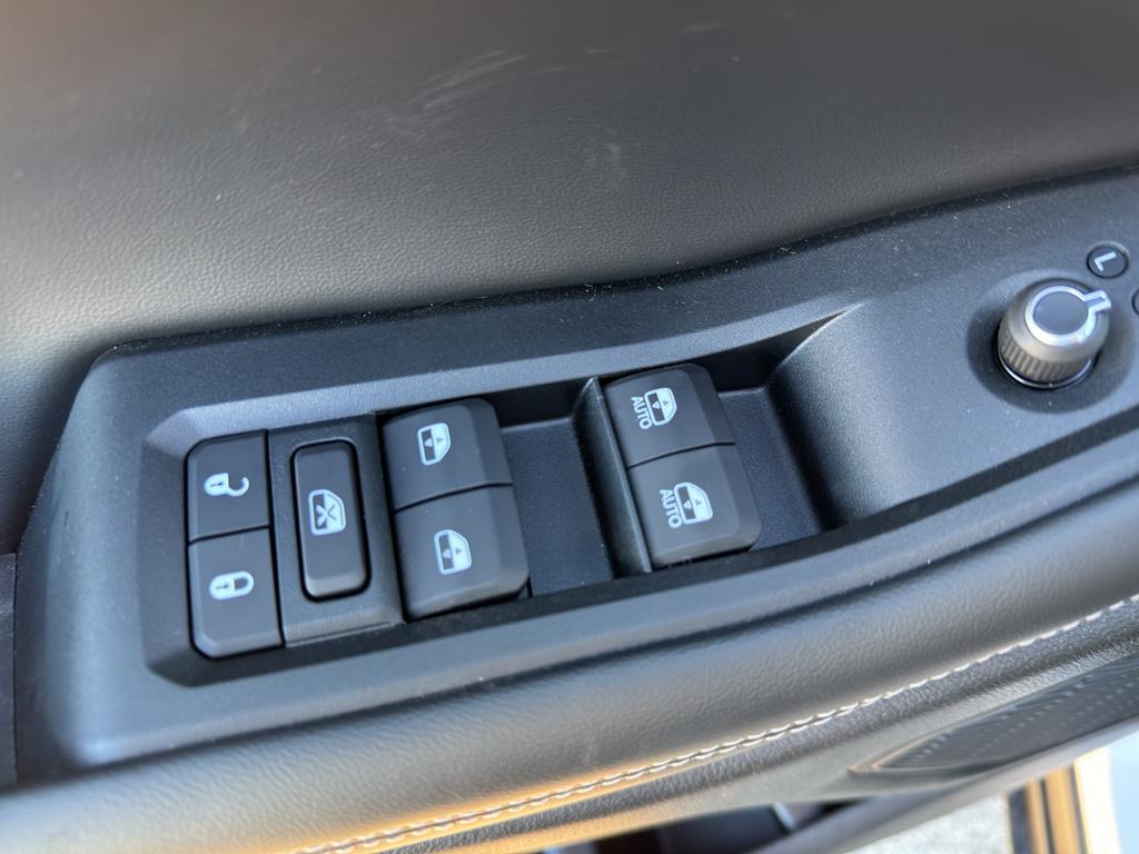 new 2025 Jeep Grand Cherokee L car