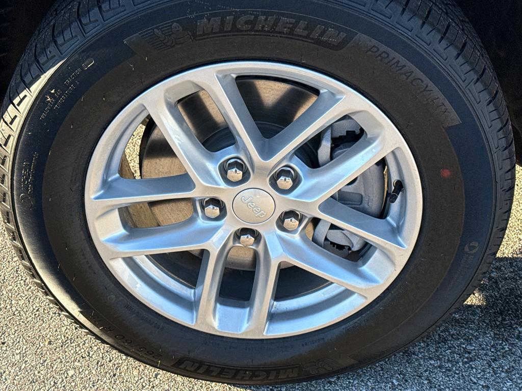 new 2025 Jeep Grand Cherokee L car