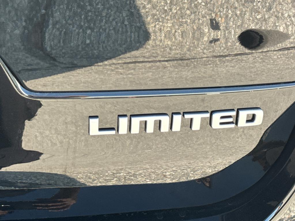 new 2025 Jeep Grand Cherokee L car, priced at $56,181