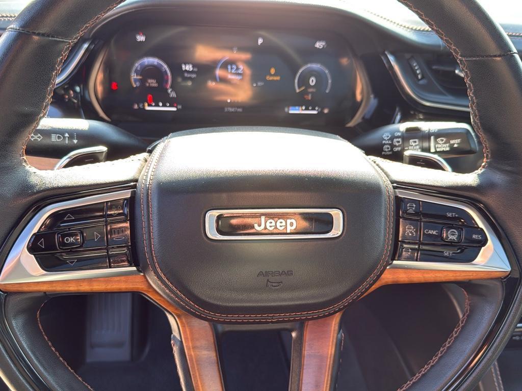 used 2022 Jeep Grand Cherokee car, priced at $43,595