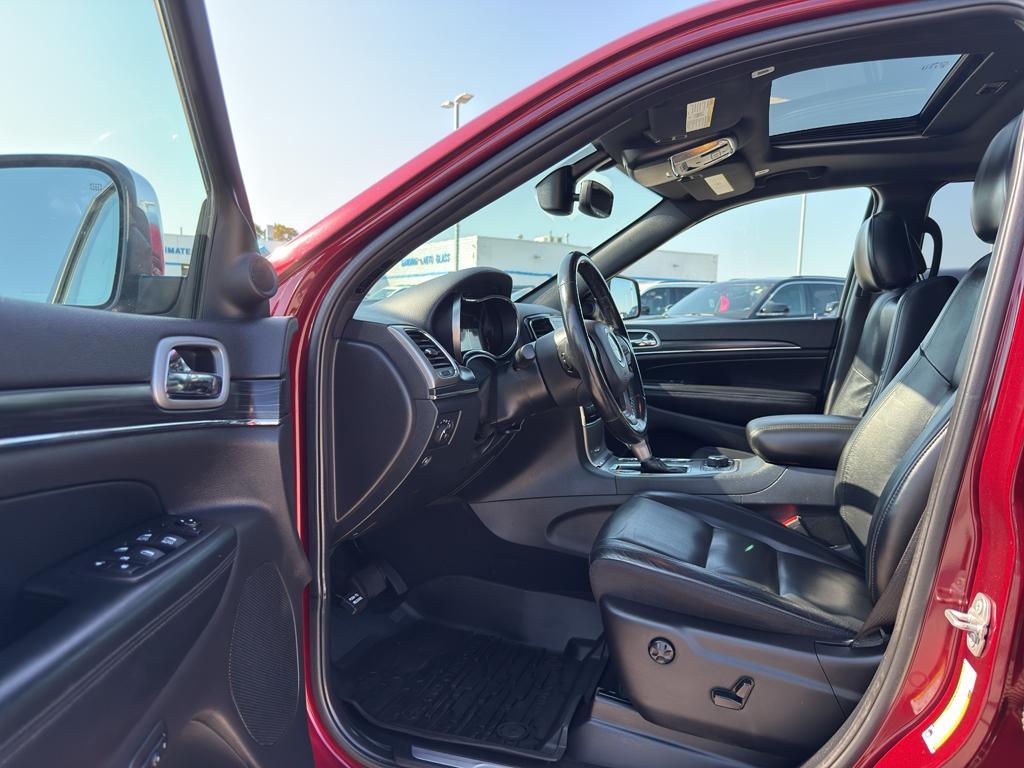 used 2020 Jeep Grand Cherokee car, priced at $20,395