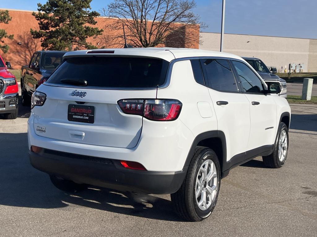 new 2025 Jeep Compass car, priced at $27,331