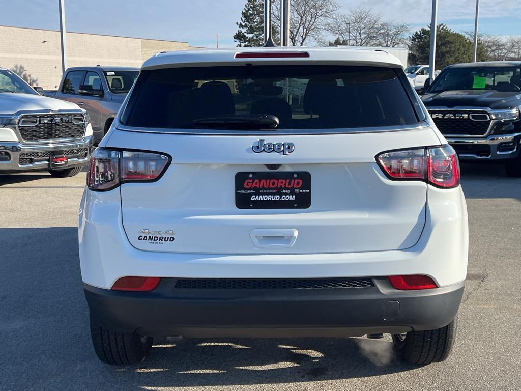 new 2025 Jeep Compass car, priced at $27,331