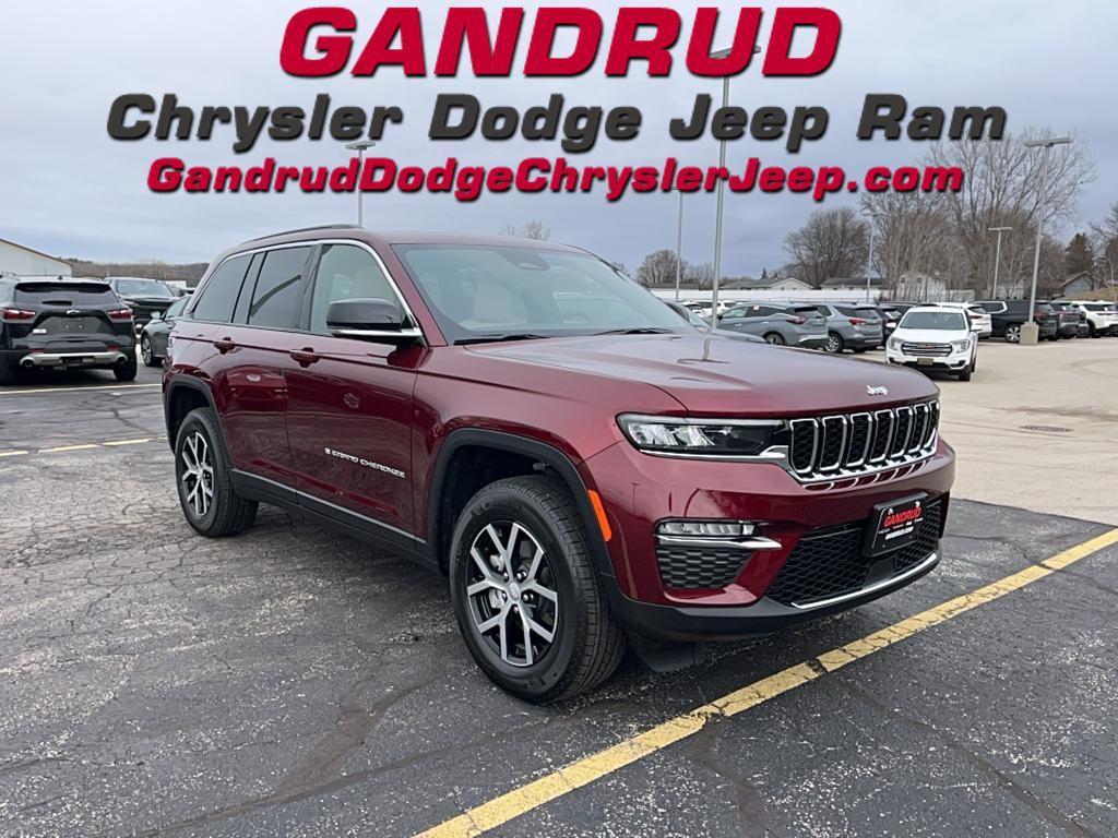 new 2025 Jeep Grand Cherokee car, priced at $49,701