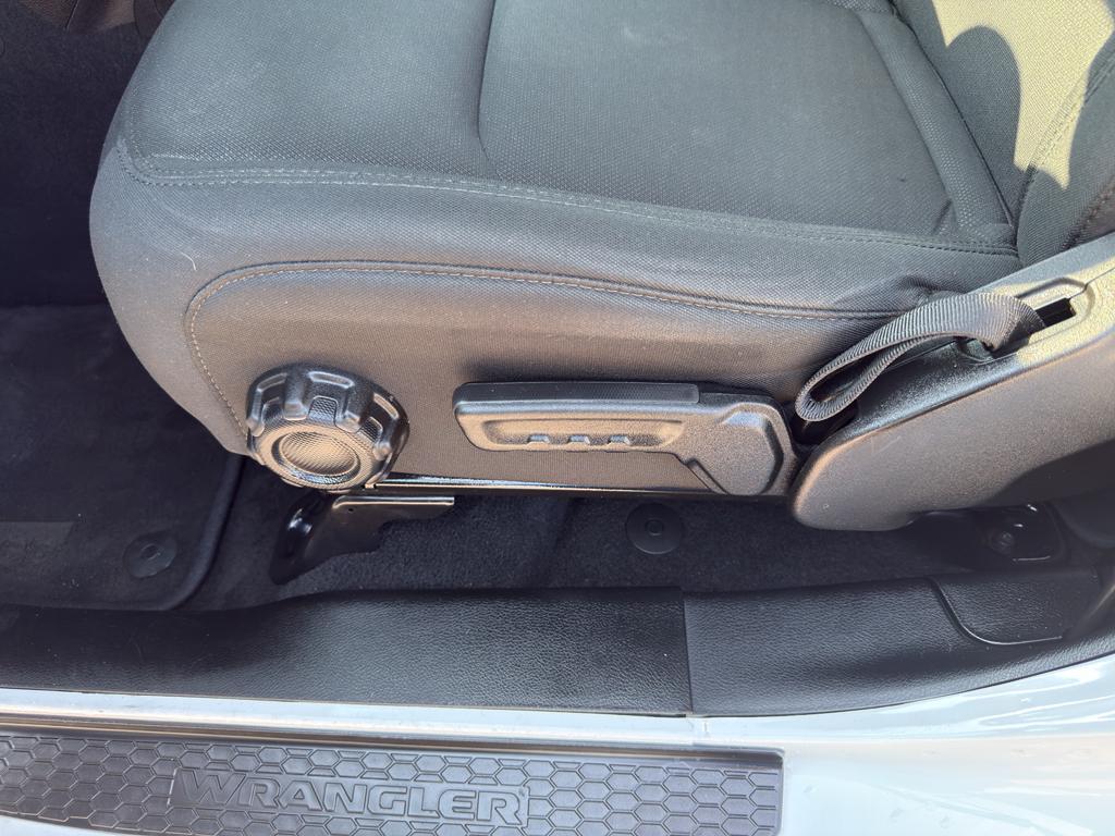 used 2021 Jeep Wrangler Unlimited car, priced at $28,495