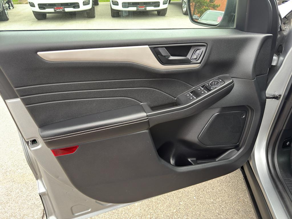 used 2022 Ford Escape car, priced at $22,395