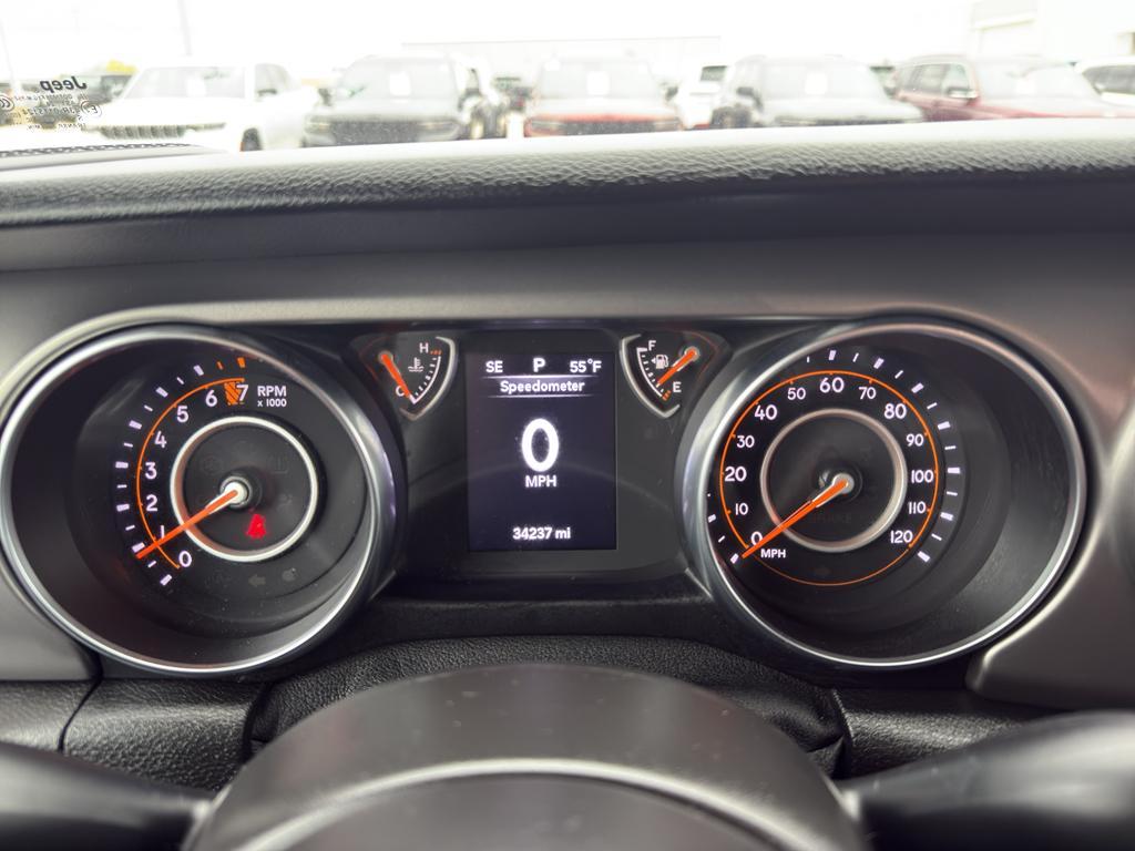 used 2021 Jeep Gladiator car, priced at $32,295