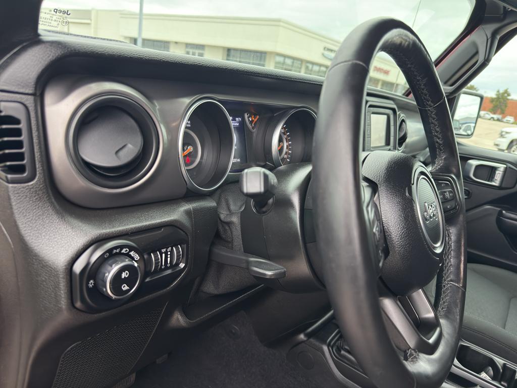 used 2021 Jeep Gladiator car, priced at $32,295