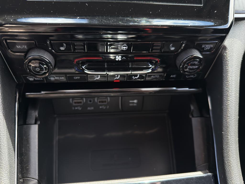 used 2023 Jeep Grand Cherokee car, priced at $33,995