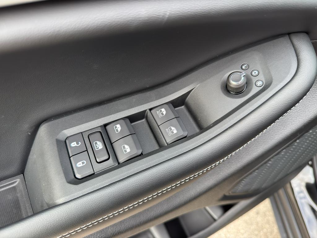 new 2025 Jeep Grand Cherokee L car, priced at $48,097