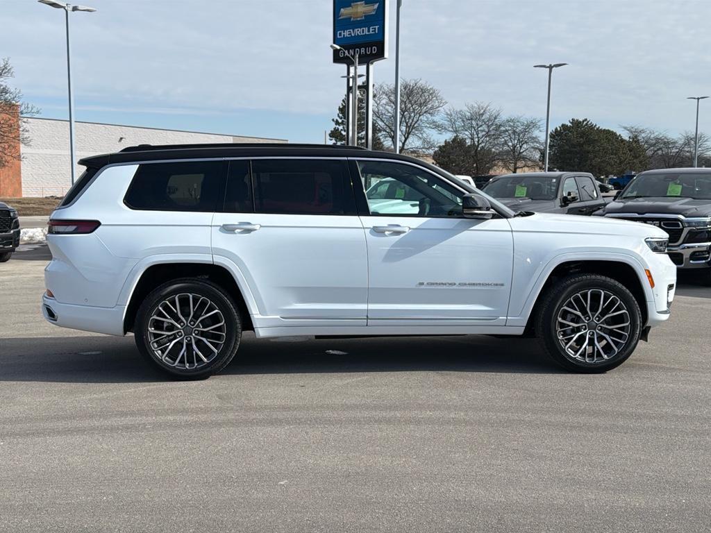 new 2025 Jeep Grand Cherokee L car, priced at $68,273