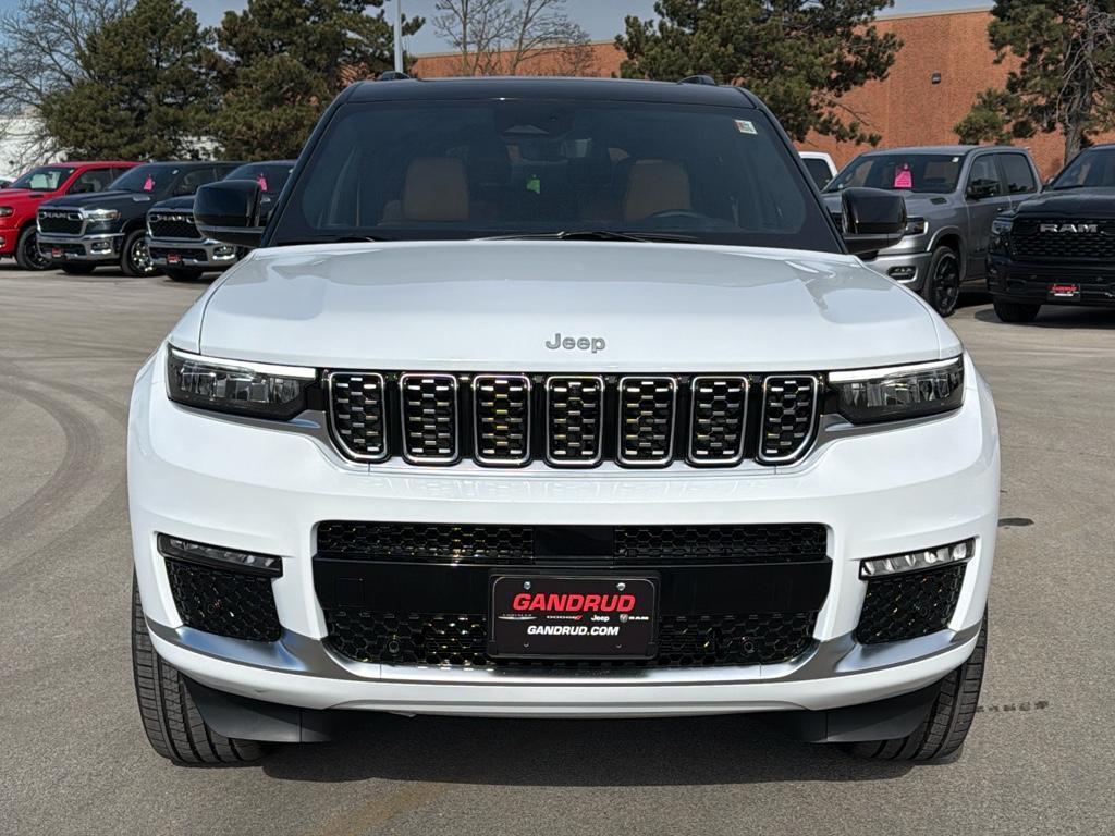 new 2025 Jeep Grand Cherokee L car, priced at $68,273