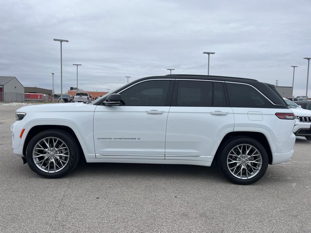 used 2024 Jeep Grand Cherokee car, priced at $54,195