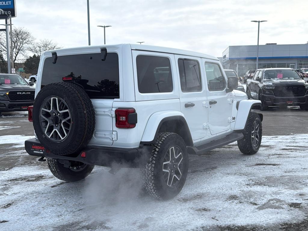 new 2025 Jeep Wrangler car, priced at $62,617