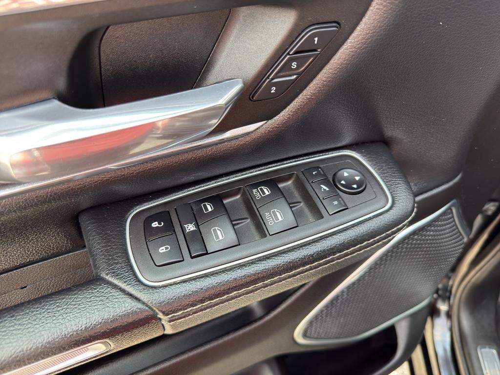 used 2022 Ram 1500 car, priced at $43,795