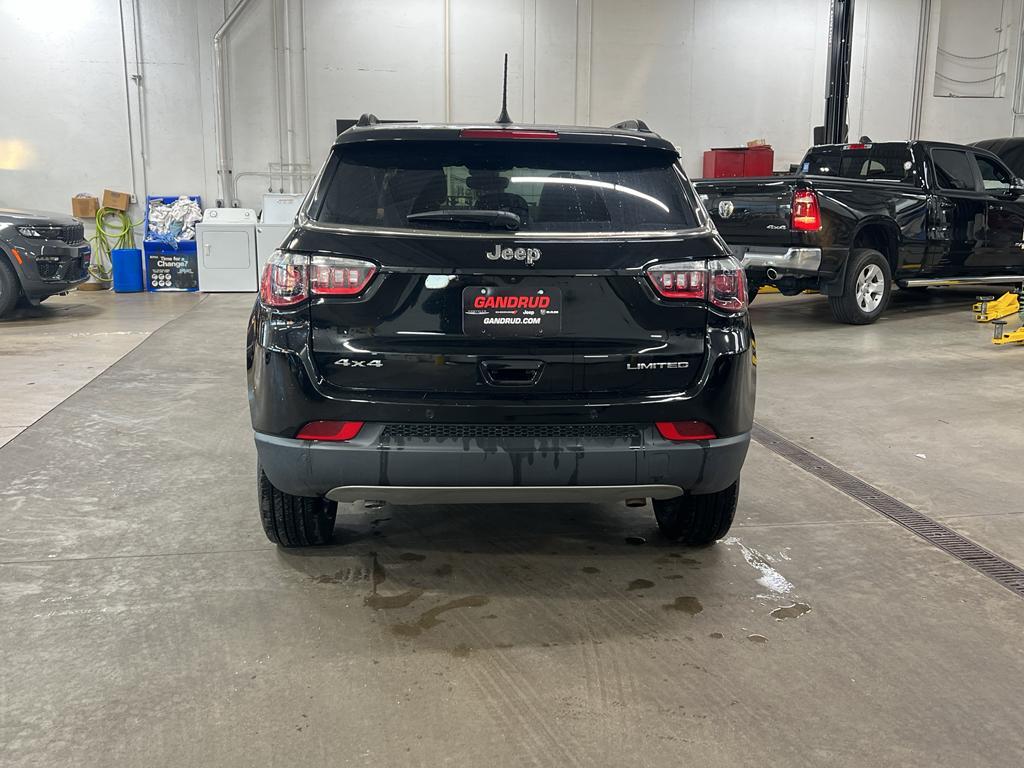 used 2024 Jeep Compass car