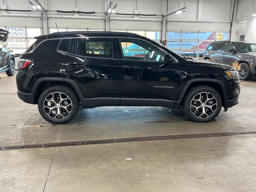 used 2024 Jeep Compass car