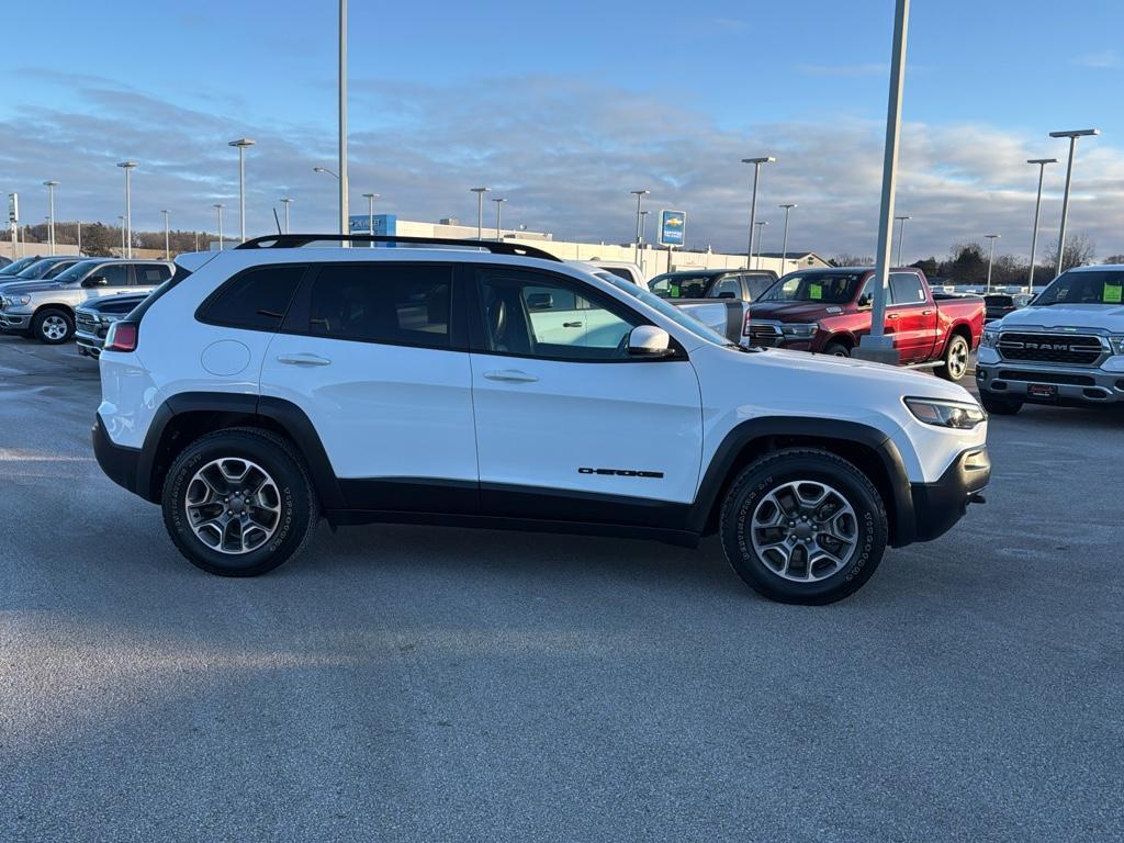 used 2020 Jeep Cherokee car, priced at $17,295