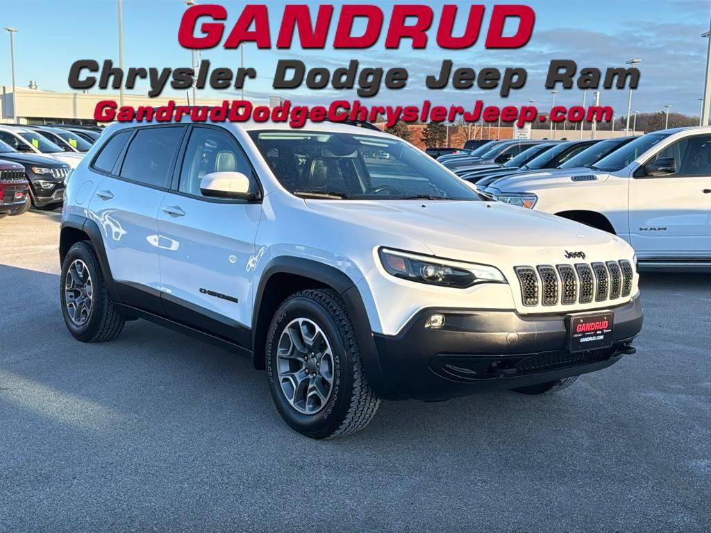 used 2020 Jeep Cherokee car, priced at $17,495