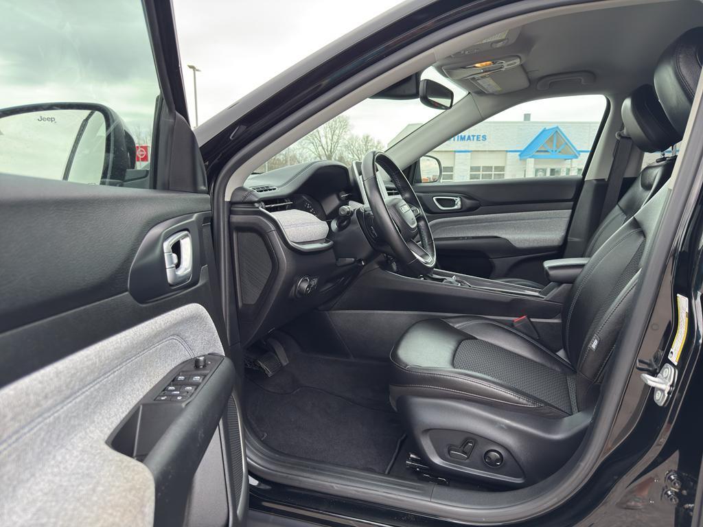 used 2022 Jeep Compass car, priced at $23,095