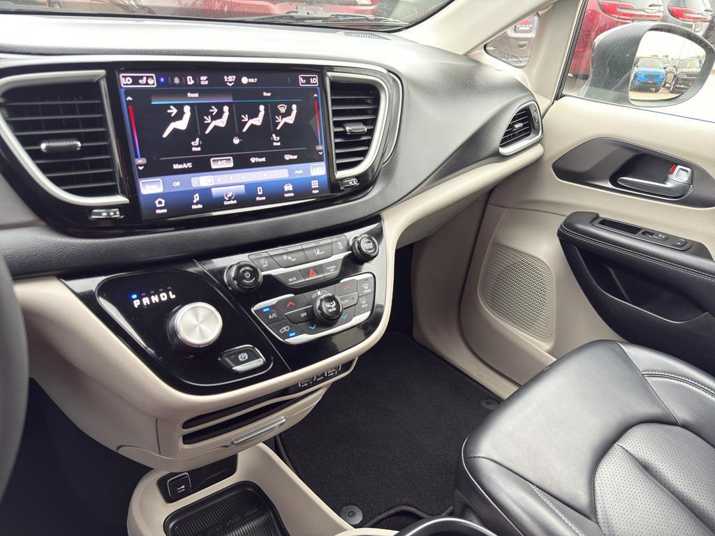 used 2023 Chrysler Pacifica car, priced at $26,595