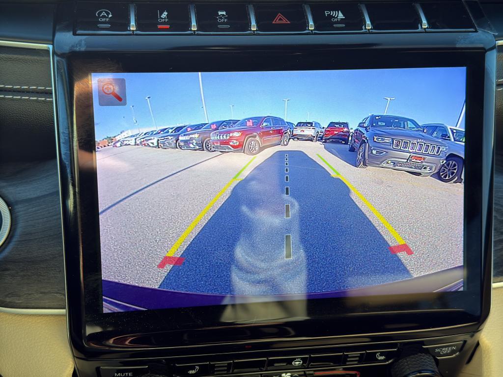 used 2024 Jeep Grand Cherokee car, priced at $38,595