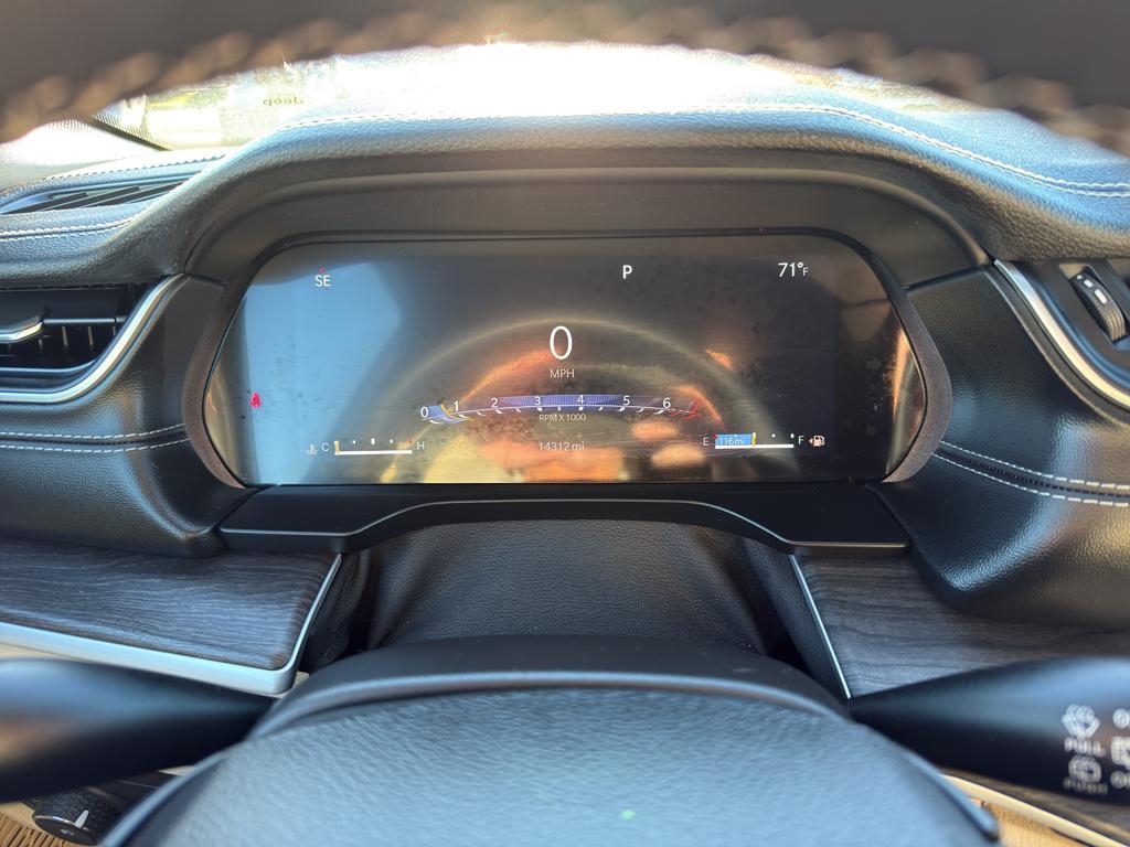 used 2024 Jeep Grand Cherokee car, priced at $38,595