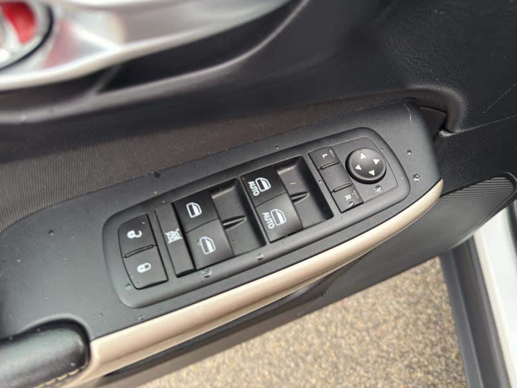 used 2017 Jeep Cherokee car, priced at $14,995
