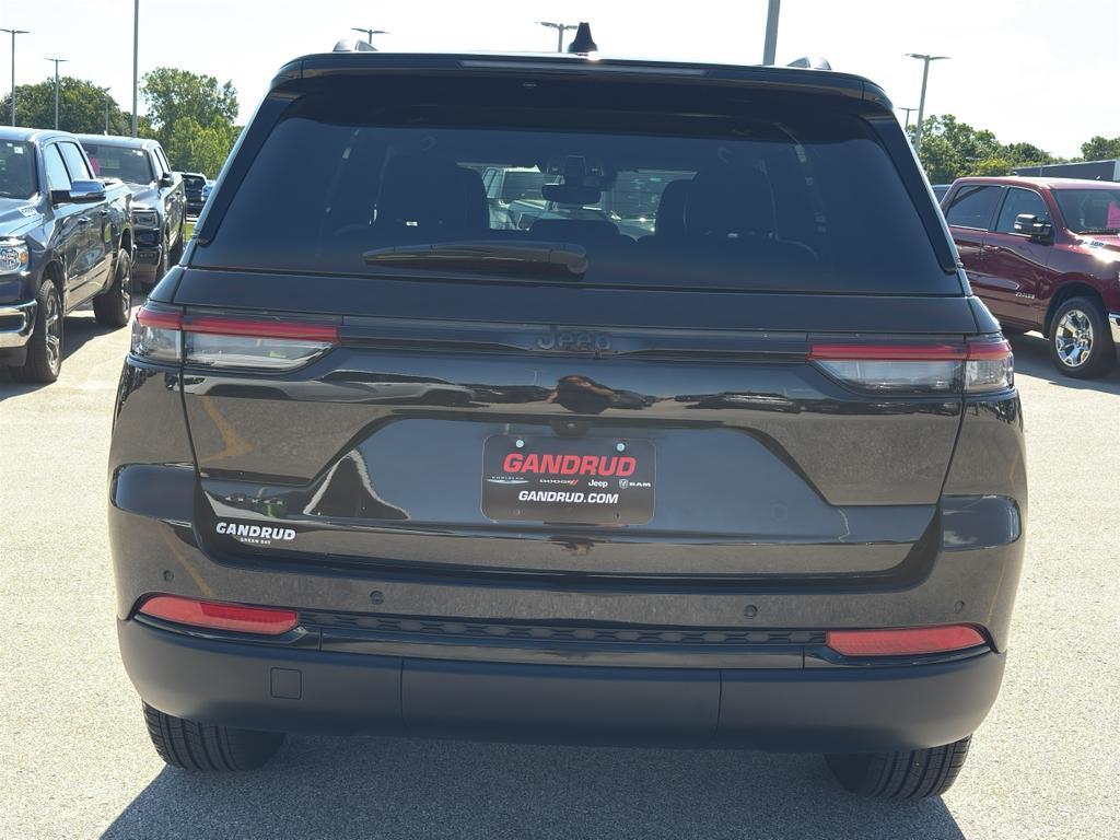used 2024 Jeep Grand Cherokee car, priced at $36,295