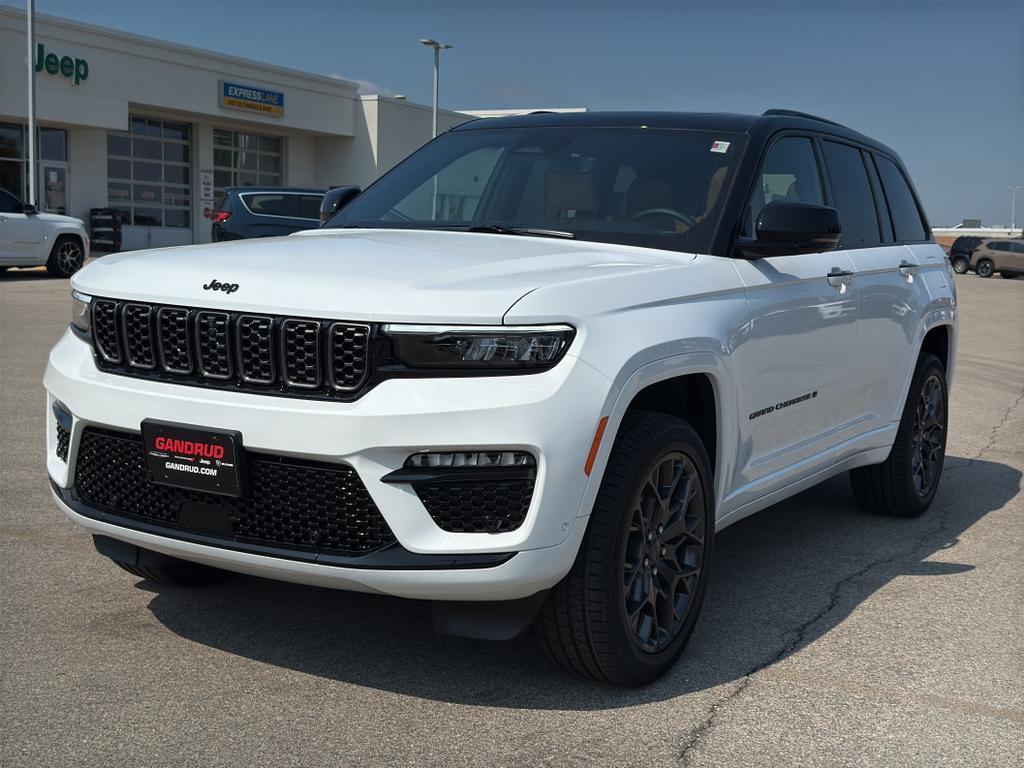 new 2025 Jeep Grand Cherokee car, priced at $67,133