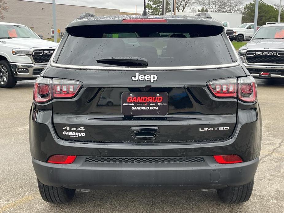 new 2025 Jeep Compass car, priced at $33,999