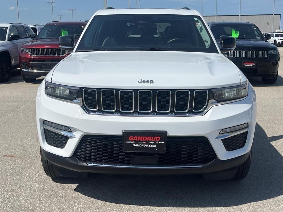 used 2022 Jeep Grand Cherokee car, priced at $34,995