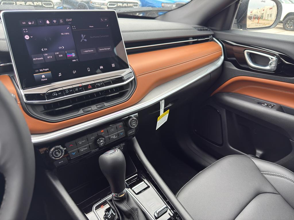 new 2025 Jeep Compass car, priced at $34,091