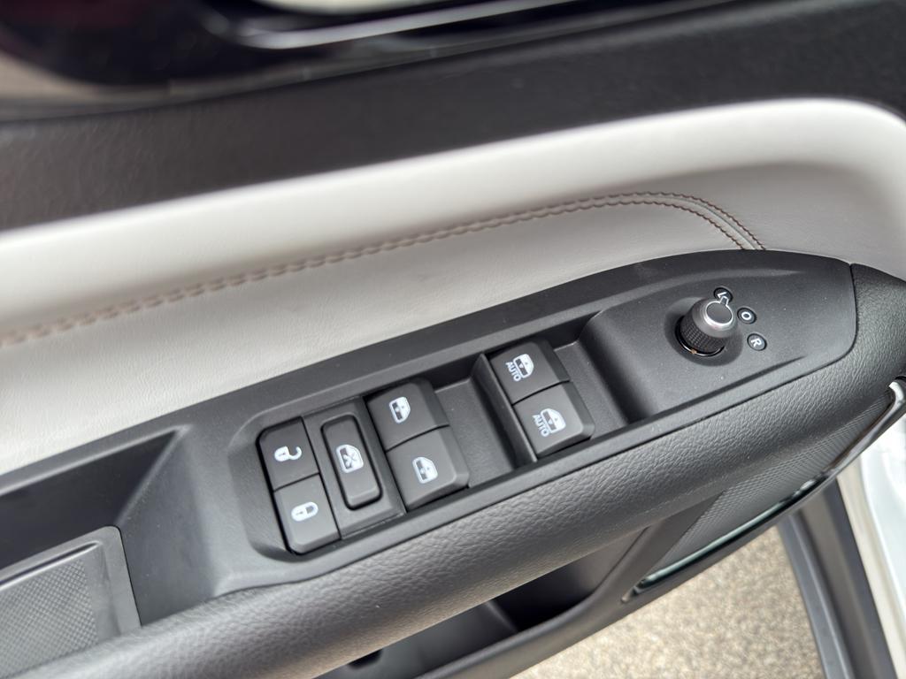 new 2025 Jeep Compass car, priced at $34,733