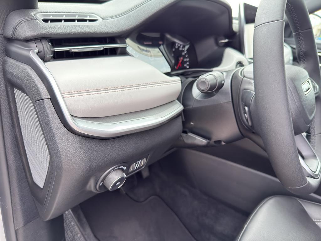 new 2025 Jeep Compass car, priced at $34,733