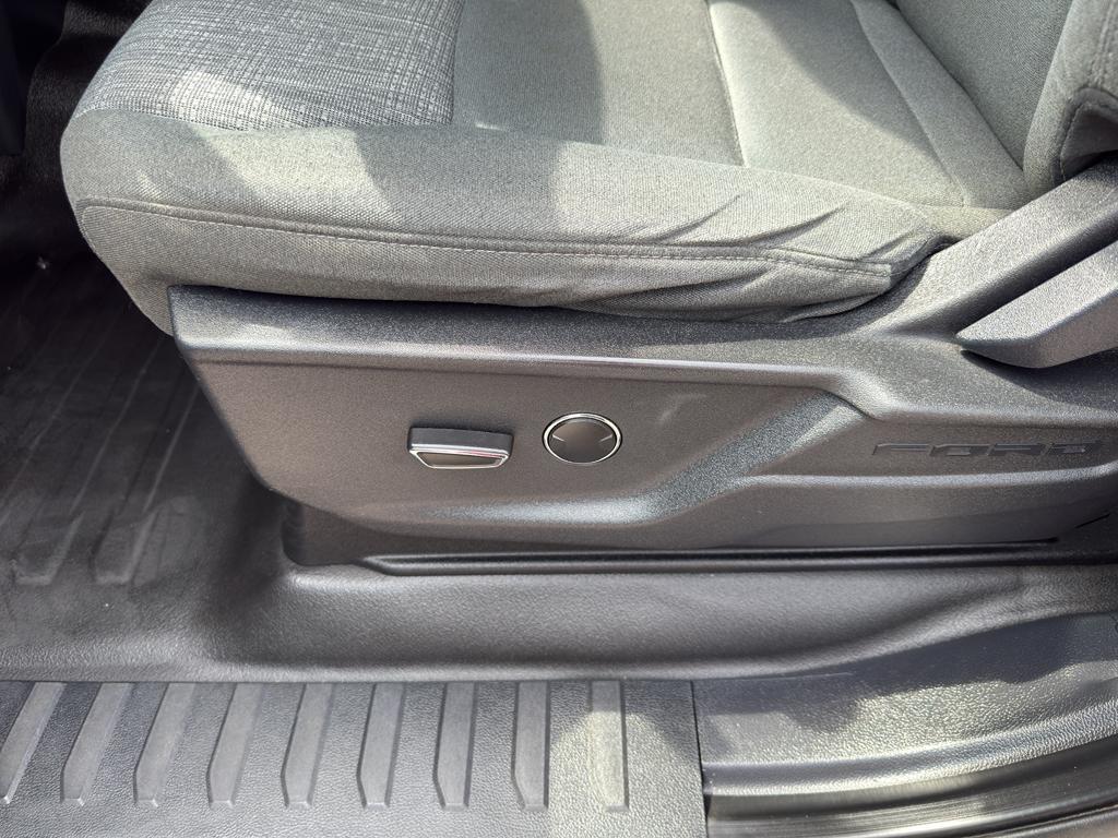used 2021 Ford F-150 car, priced at $38,495