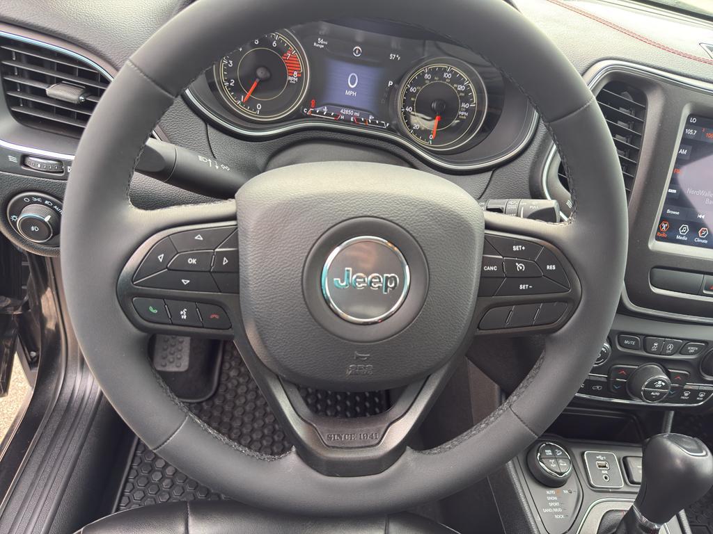 used 2022 Jeep Cherokee car, priced at $26,795