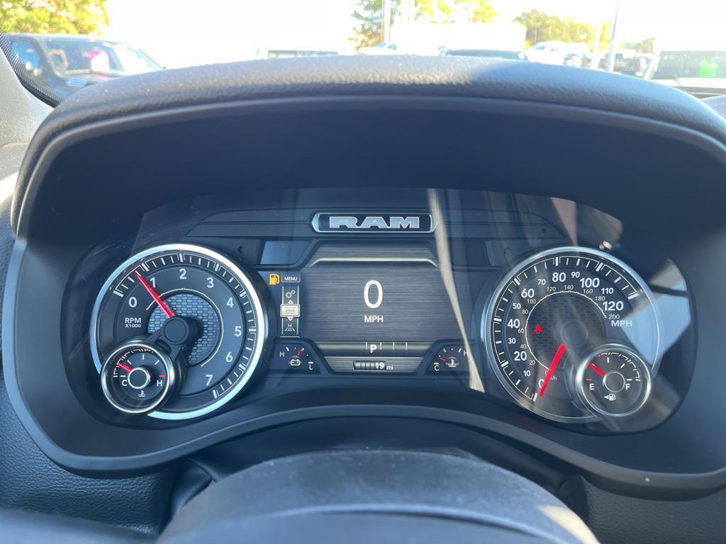 new 2025 Ram 1500 car, priced at $61,500