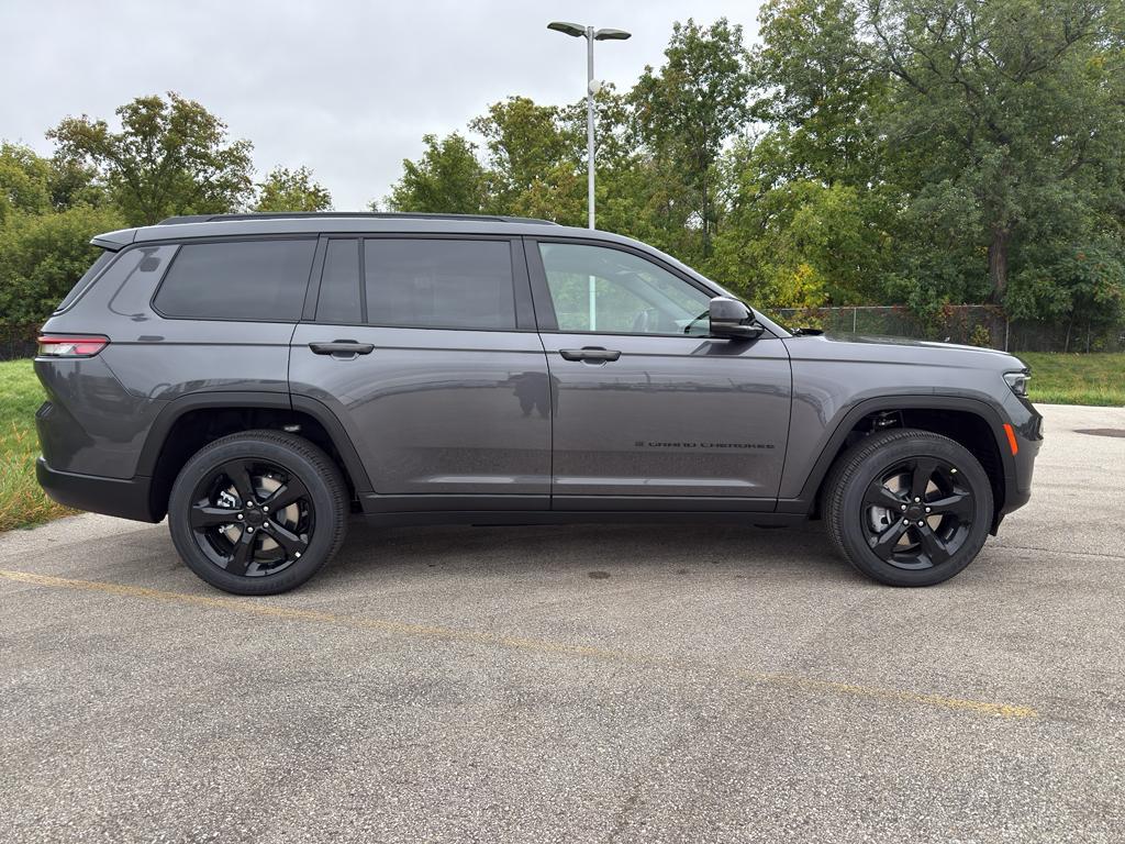 new 2025 Jeep Grand Cherokee L car, priced at $49,543