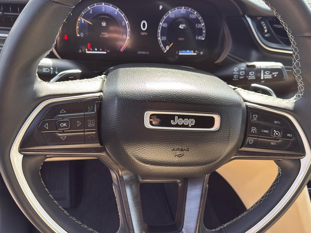 used 2023 Jeep Grand Cherokee car, priced at $31,895